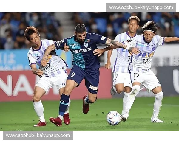 绿茵风云：大阪钢巴与鹿岛鹿角，一场宿命的对决